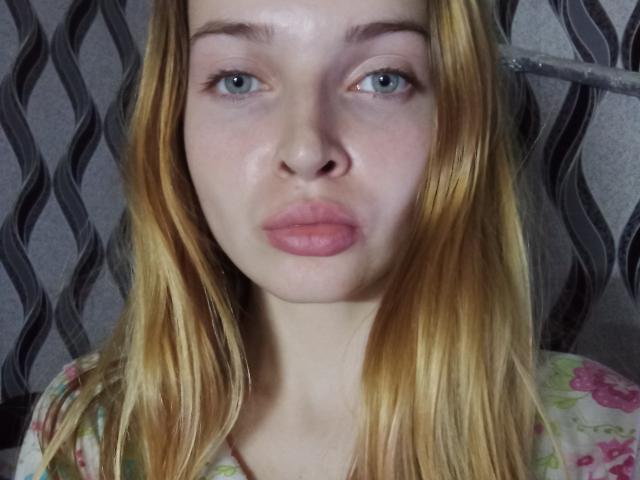 JuiliOnesunray - Sexe cam en vivo - 10280051