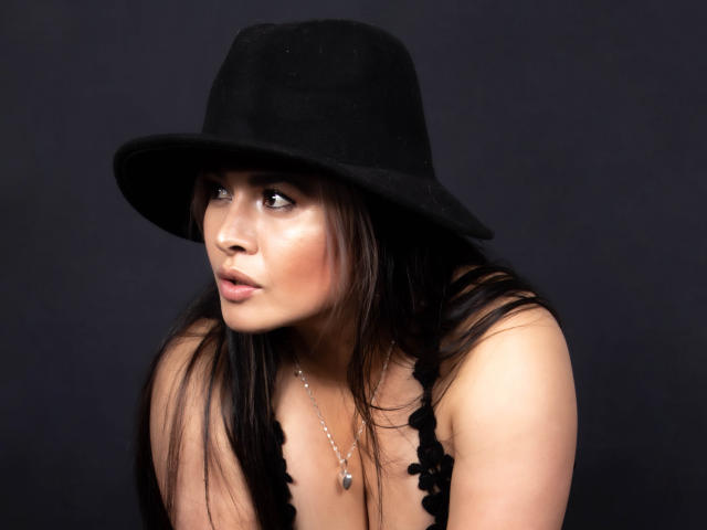 AmbarDiGiorno - Sexe cam en vivo - 10288567