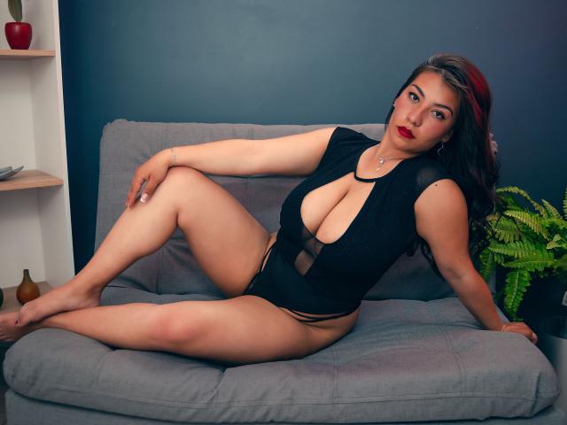 VictoriaLatinHot - Live Sex Cam - 10289075