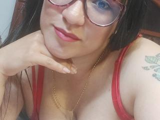 LucianaDiazX - Live porn &amp; sex cam - 10293159