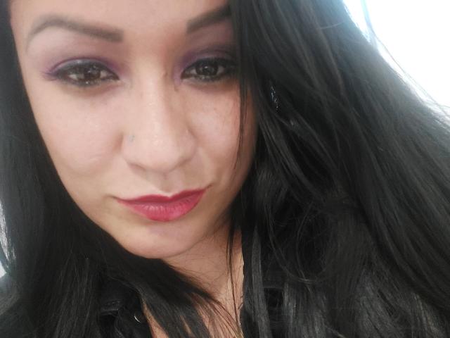 LucianaDiazX - Live sex cam - 10293419