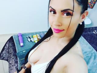 KylieAllen - Live porn & sex cam - 10302495