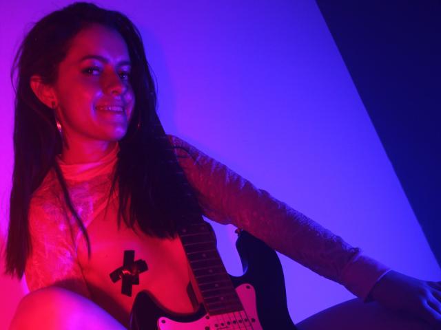 EmysSweet - Live sex cam - 10302619