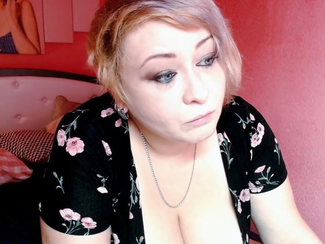 Doloresyy - сексуальная веб-камера в реальном времени - 10305635
