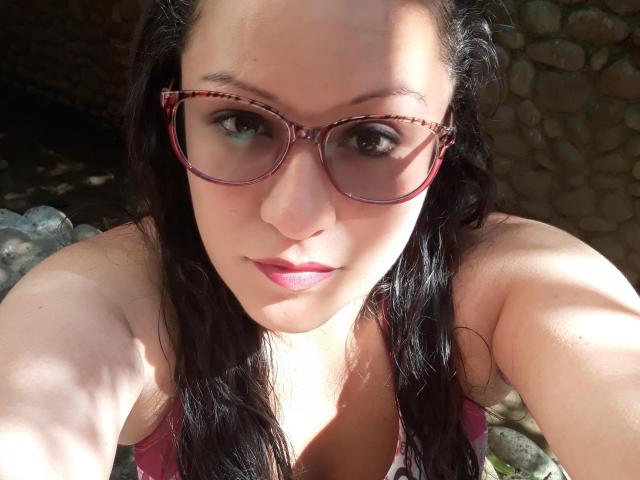 LucianaDiazX - Live Sex Cam - 10312191