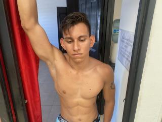 DiesellCarter - Live sexe cam - 10330695