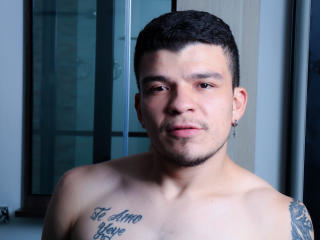 GarretLatin - Live sexe cam - 10338431