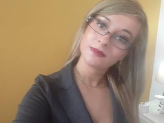 ScarlettCraw - Live sexe cam - 10347135