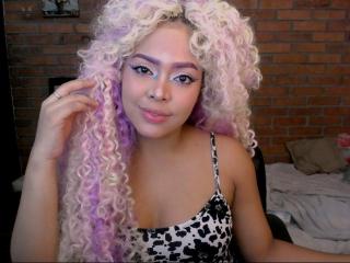 PhanesaBella - Live sex cam - 10352155