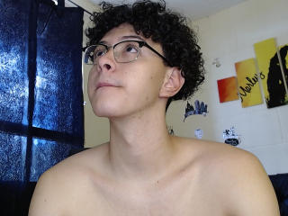 LukeBluee - Live porn & sex cam - 10359835