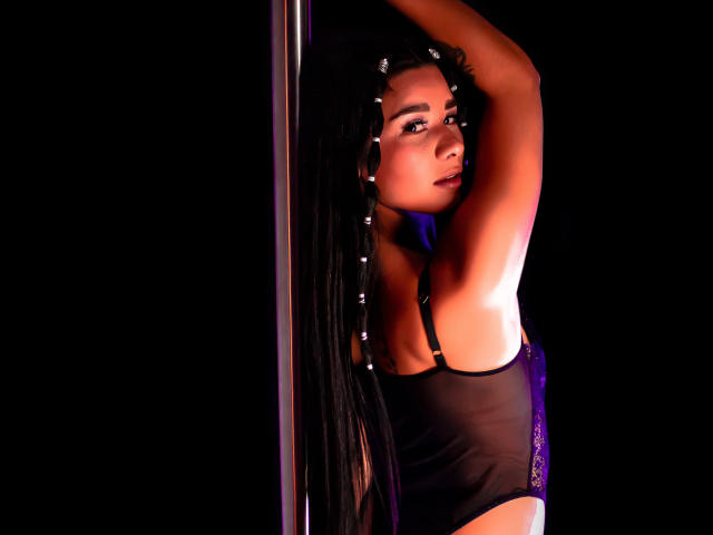 MelissaFlores - Live sex cam - 10367451