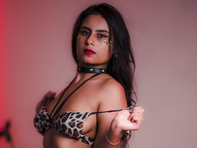 LeilaEvanns - ライブポルノ&amp;セックスカム - 10369291