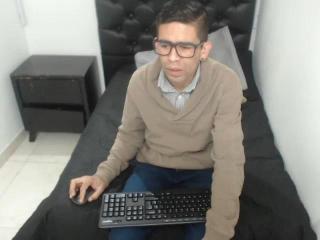 LatinJey - Live sexe cam - 10381859