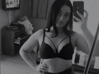 AliceLevine - Live sexe cam - 10397347