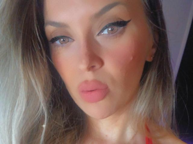 SophieDeee - Sexe cam en vivo - 10401543