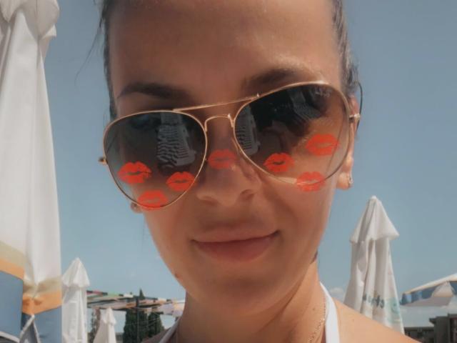 SophieDeee - Live porn &amp; sex cam - 10401547