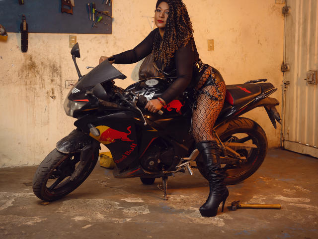 FernandaBrown - Sexe cam en vivo - 10402695