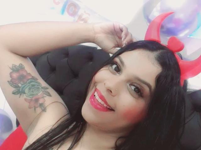 EmilyFoox - Sexe cam en vivo - 10402723