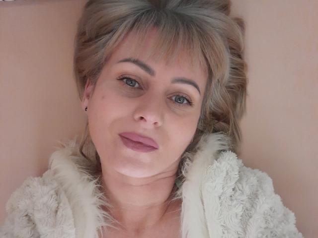 EvelinaX - Live porn &amp; sex cam - 10403247