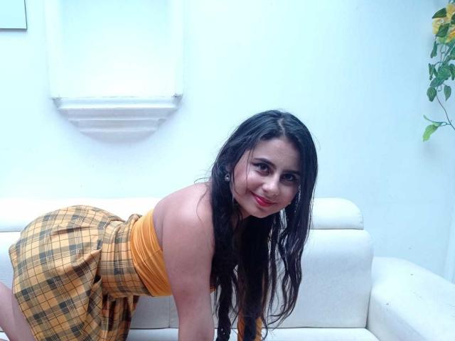 LeilaEvanns - Live porn &amp; sex cam - 10405775