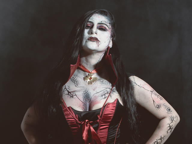 JuliaRobinson - Élő pornó és szexkamera - 10413603