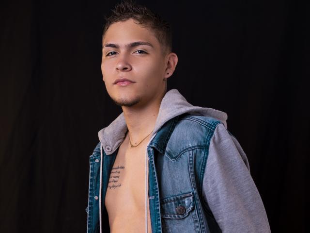 JustinGold - сексуальная веб-камера в реальном времени - 10414107