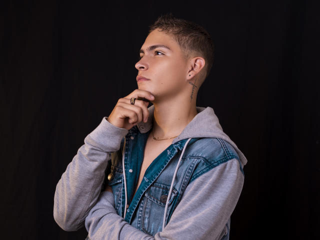 JustinGold - Live porn &amp; sex cam - 10414115