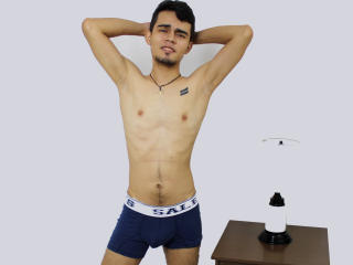 LoganSamuels - Sexe cam en vivo - 10420627