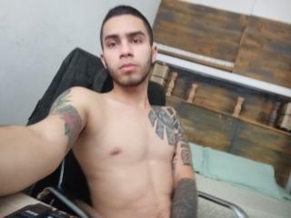 AnthonyMercer - Live porn & sex cam - 10423871