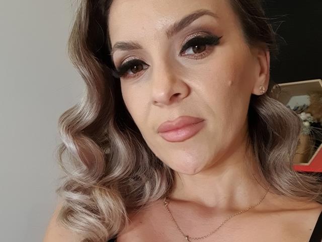 SophieDeee - Sexe cam en vivo - 10424123