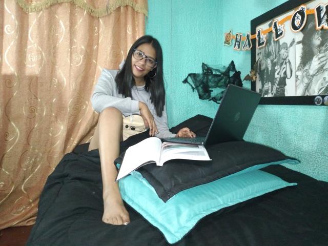 PauletteLove - Live sexe cam - 10428403