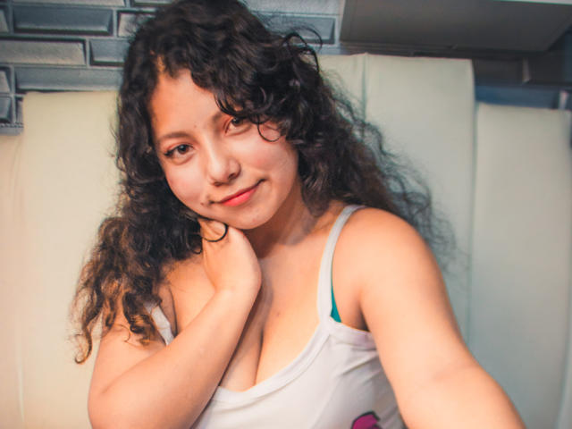 LailaSwet - Live porn &amp; sex cam - 10438643