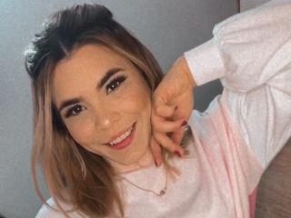 LiaBenson - Live porn &amp; sex cam - 10485887