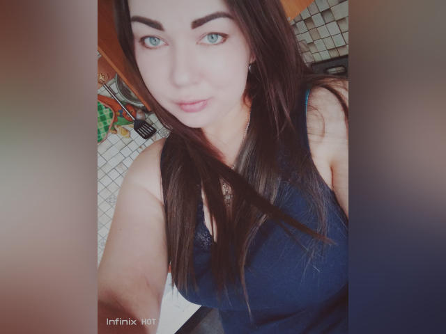 AnitaOFresh - Live sex cam - 10488295