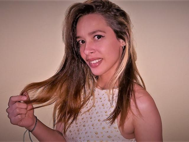 ValentinaSwift - Live porn &amp; sex cam - 10491299