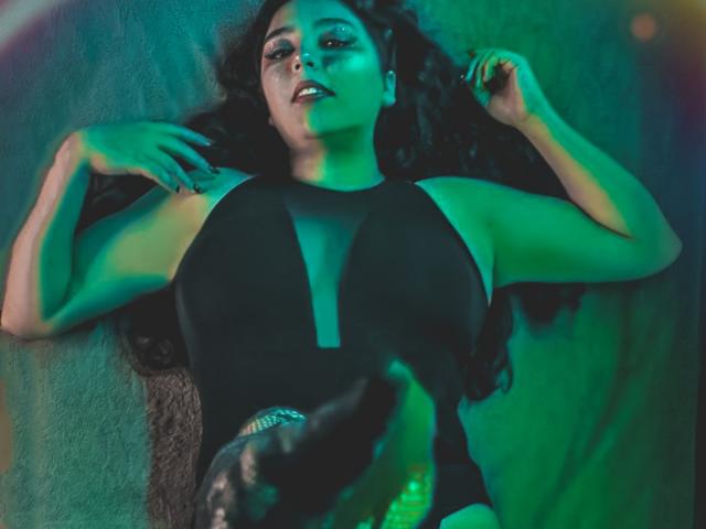 ElizabethRussov - Sexe cam en vivo - 10494995