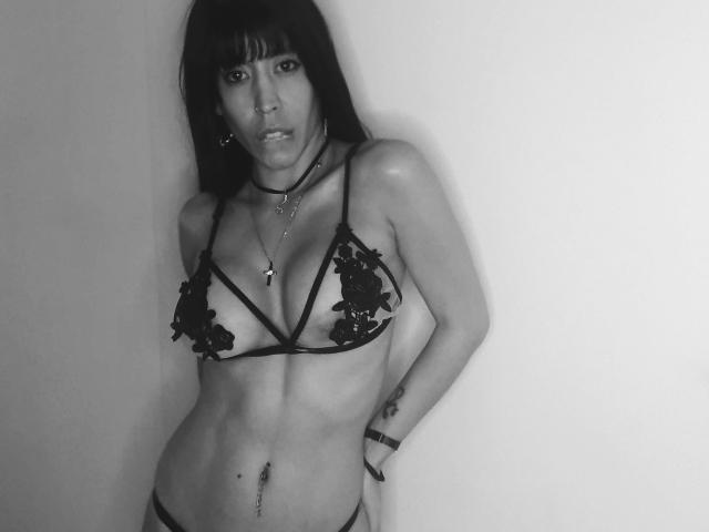 SeleneBrigth - сексуальная веб-камера в реальном времени - 10496279