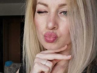 HeidiHusy - Live porn & sex cam - 10497971