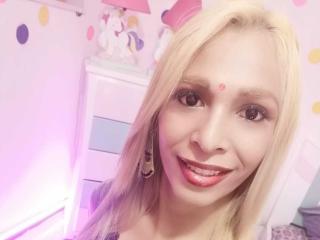 FlaquitaFresita - Live porn & sex cam - 10509339