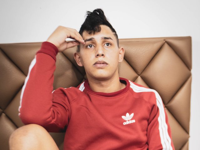 ZackWinterXX - Live sex cam - 10517615