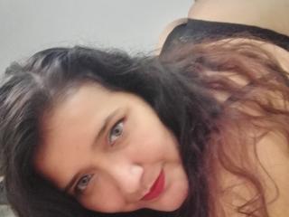 CellyCanela - Live porn & sex cam - 10543395