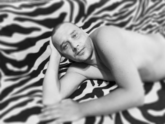 DanielCool - Live sexe cam - 10558359