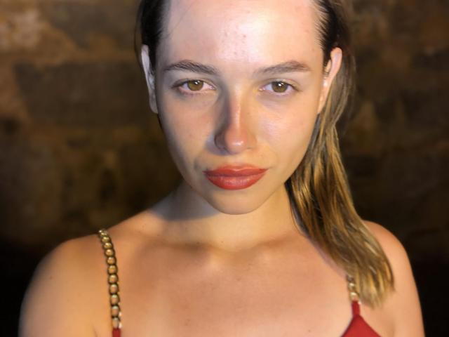 SonataVika - Live Sex Cam - 10558559
