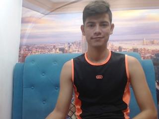 YanMorby - Live sexe cam - 10563031