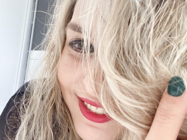 DouceAmelia - сексуальная веб-камера в реальном времени - 10574871