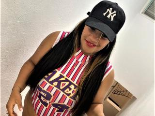 MichelleBrito - Live porn & sex cam - 10575999