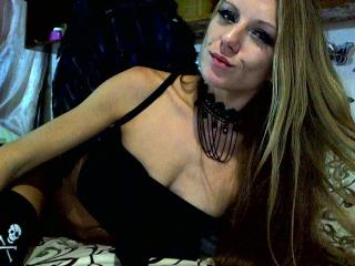 DeniceRose - Live Sex Cam - 10579467