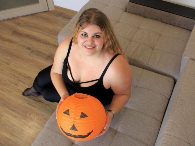 AnnabelLucky - Porno na żywo i seks kamera - 10590331