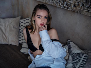 RileyReeds - Live porn & sex cam - 10597107