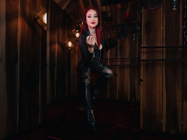 GreizzyAdams - Live sex cam - 10606399